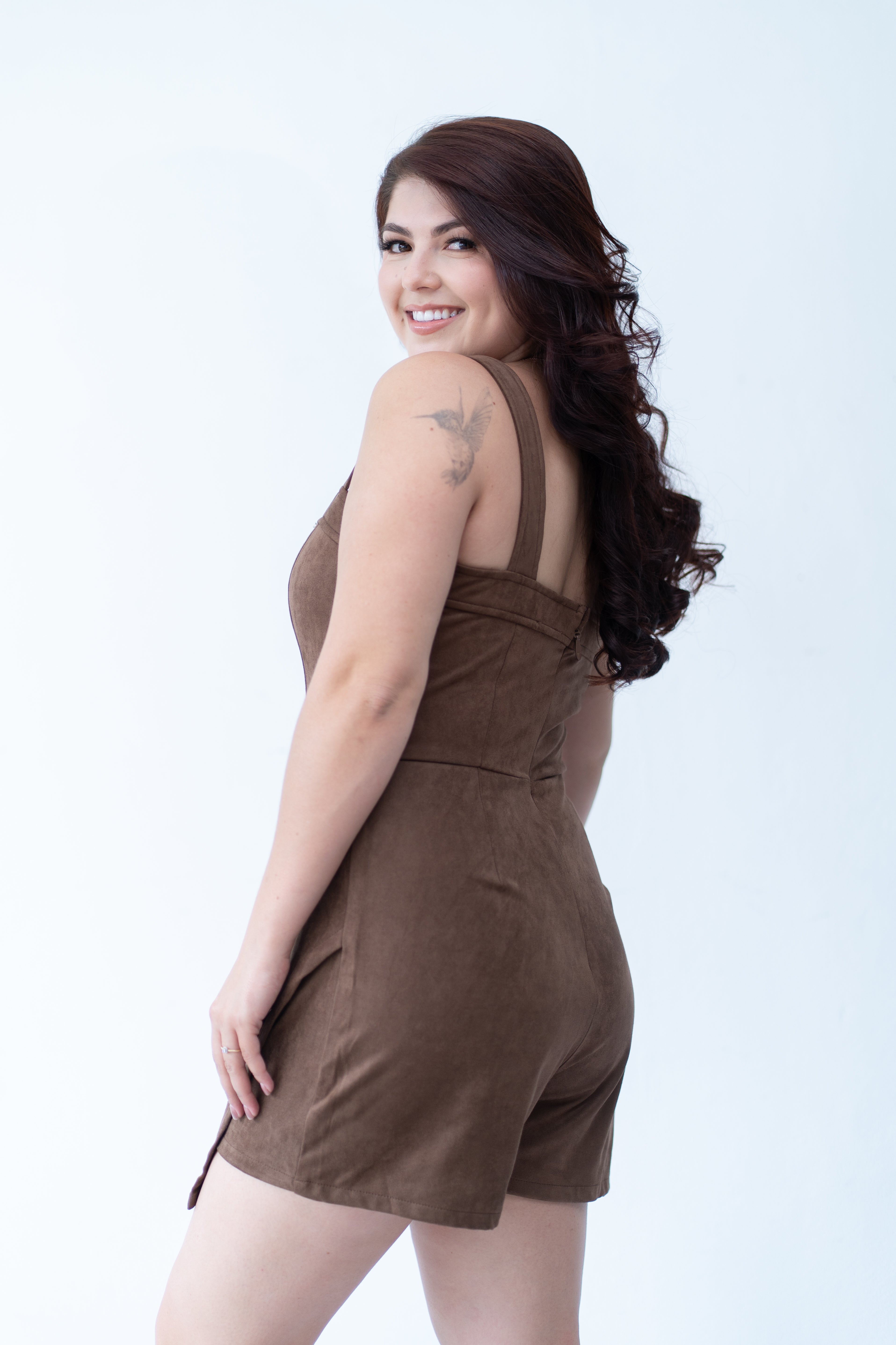 Vestido/skort corto tipo gamuza- Café