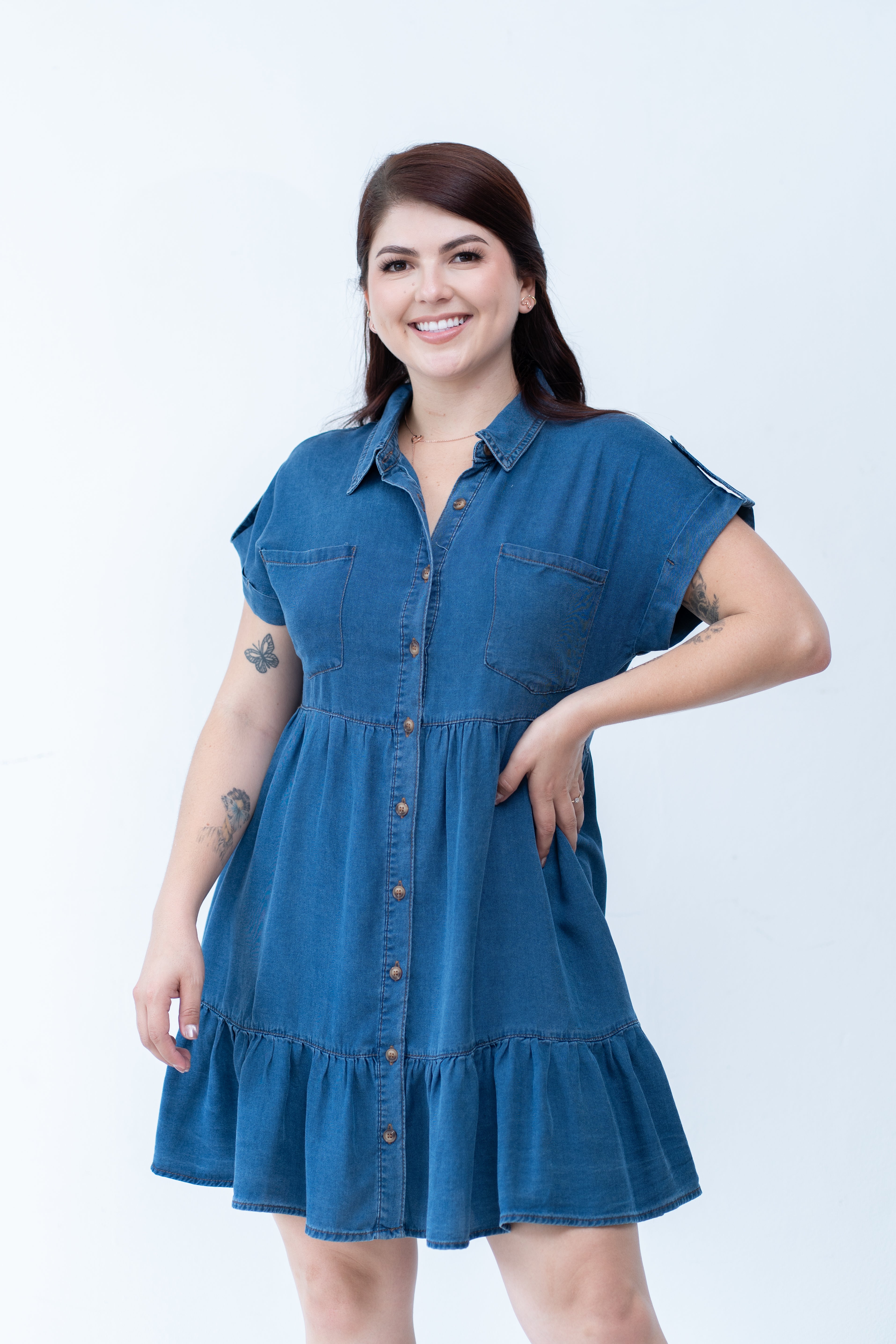 Vestido de mezclilla corto con manga corta