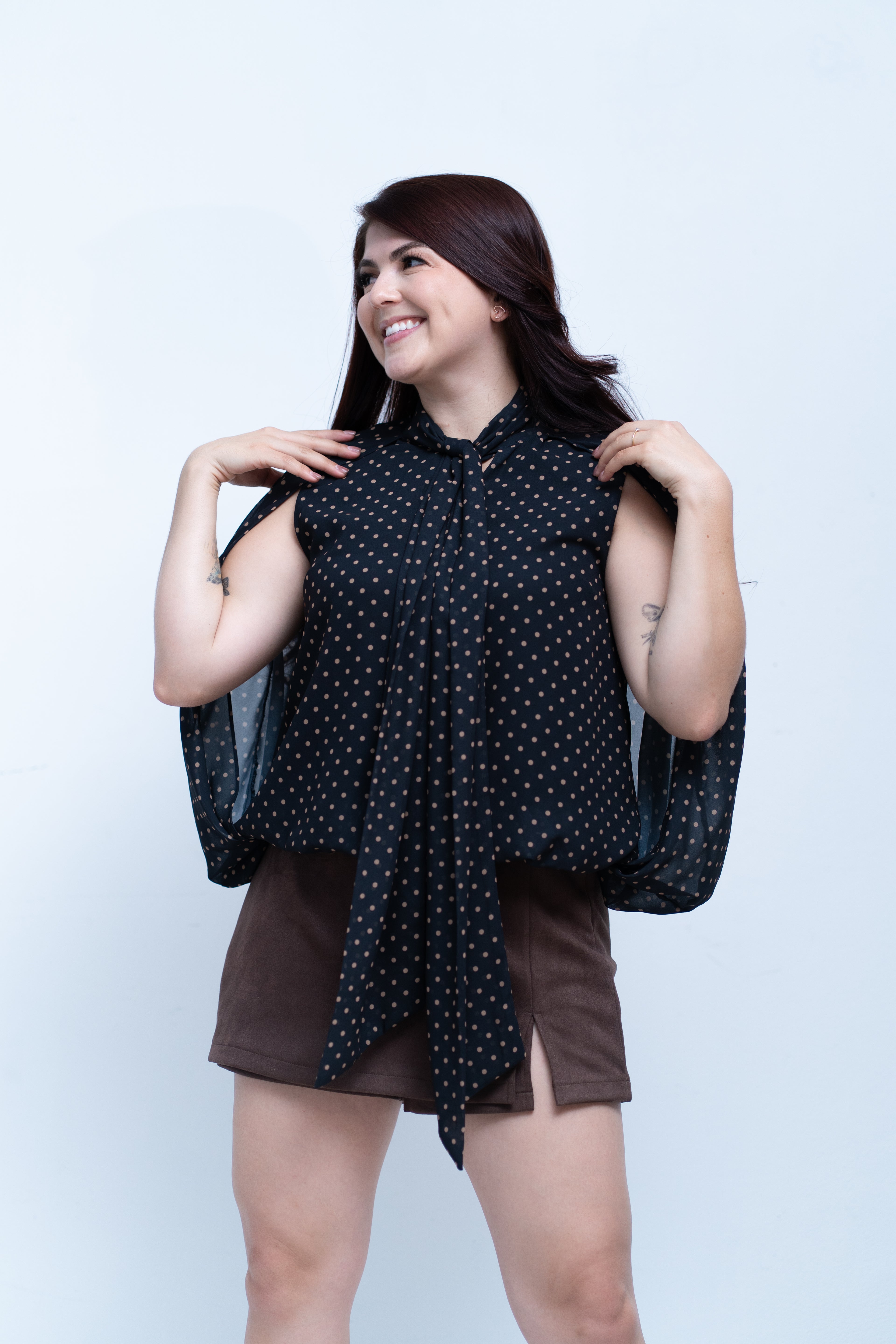 Blusa Capelet